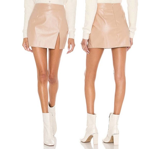 superdown Dresses & Skirts - Superdown Trinity Faux Leather Skirt Nude S NWOT